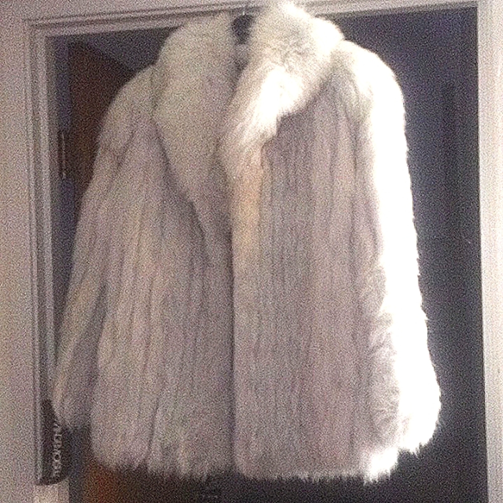 Size X-S natural vintage,blue fox fur coat from Finland with tag still attached